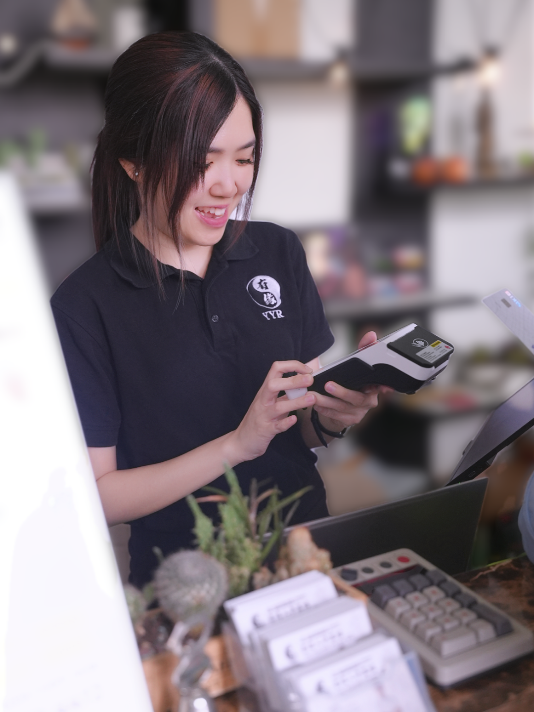 Front Desk & Admin Assistant